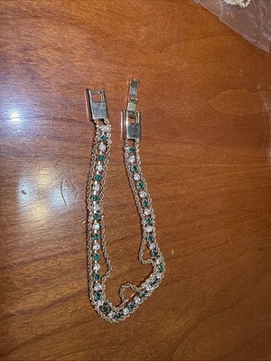 Vintage Prong Set Clear & Green Rhinestone Dbl Chain Bracelet Gold Tone