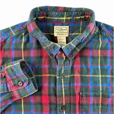 L.L.Bean Green Red Blue Plaid Flannel Men  s Large Traditional Fit Shirt Tartan