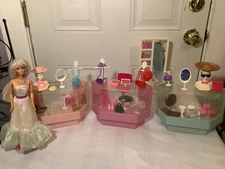 Vintage 1982 Barbie Dream Store Fashion Department & Make Up