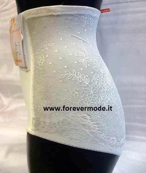 Panty para mujer Triumph de microfibra y encaje Cool Sensation cintura alta Foto 4 de 4