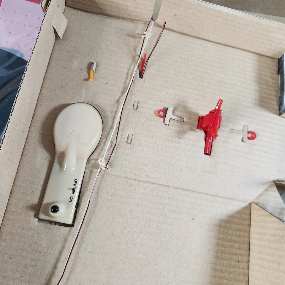 Air Swimmers TURBO Remote Controlled Flying Angry Birds *Open Box - Image 4 of 4