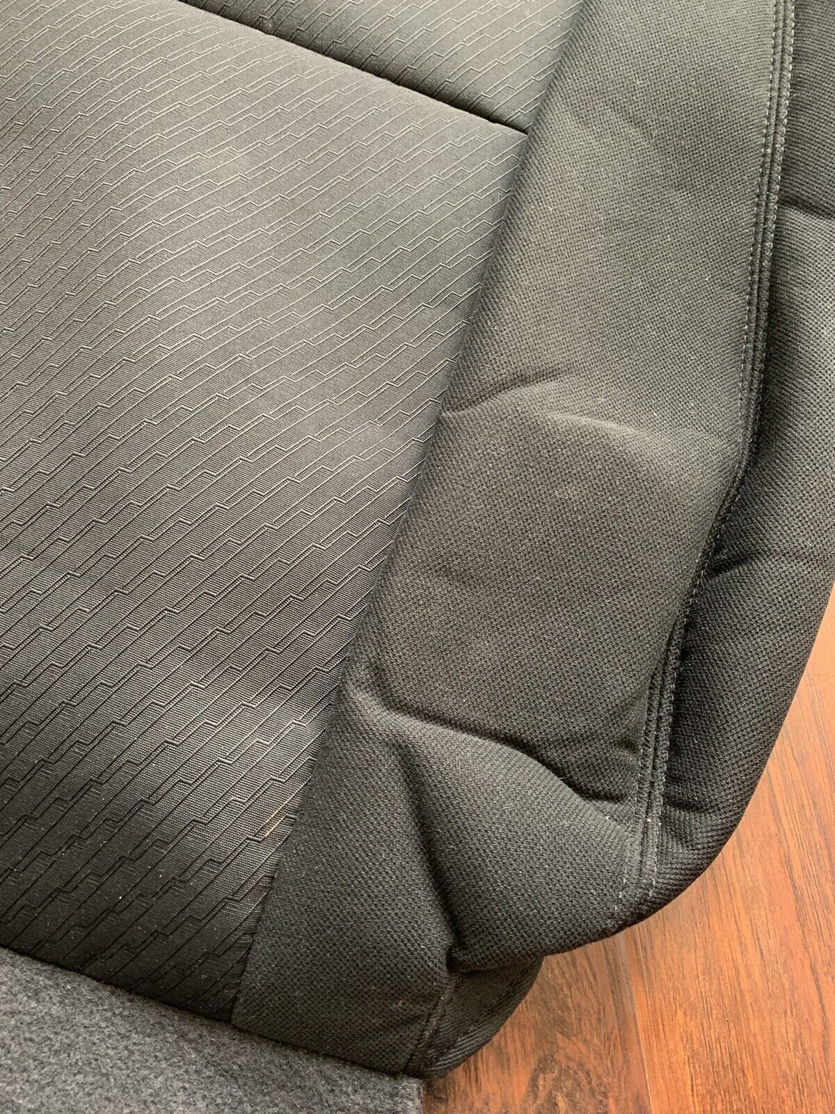 Picture 4 of 9