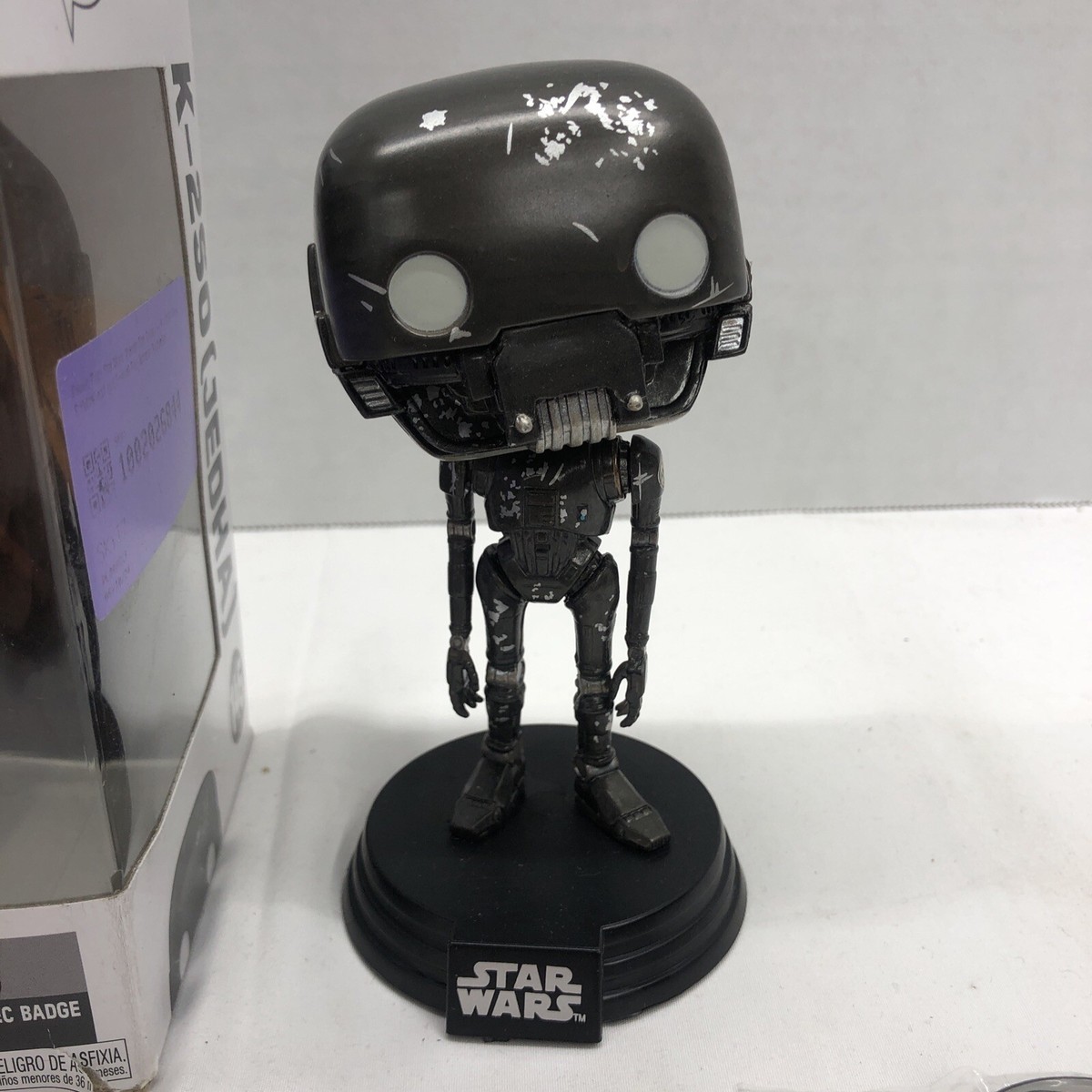 FunkoPop！146 K-2SO Amazon.com: Funko POP Star Wars Rogue One K-2SO Action