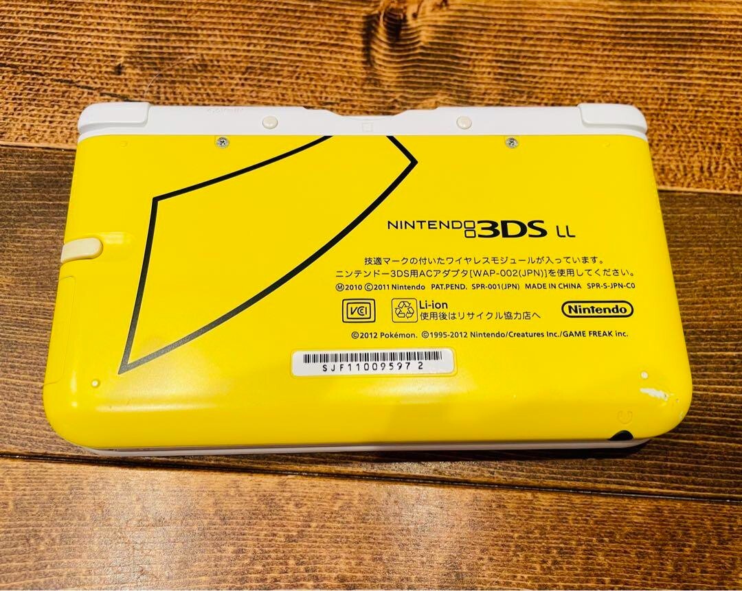 Nintendo 3DS XL LL Pokémon Pikachu Edition Yellow From Japan