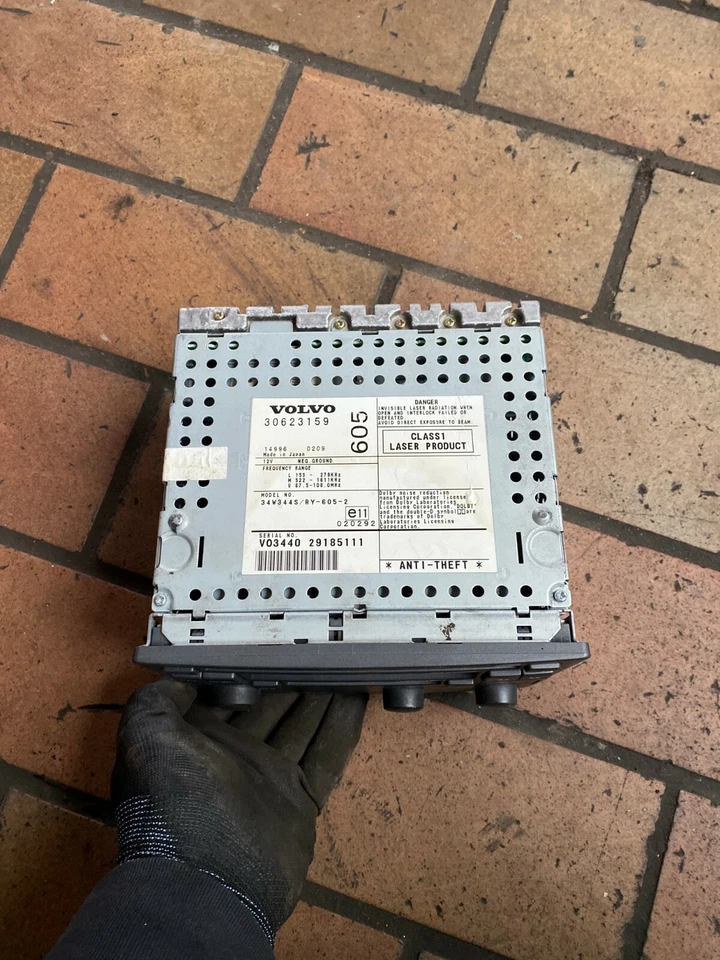 Volvo V40 S40 I 645 Autoradio CD-Radio Kassette 30623159 - Bild 2 von 4