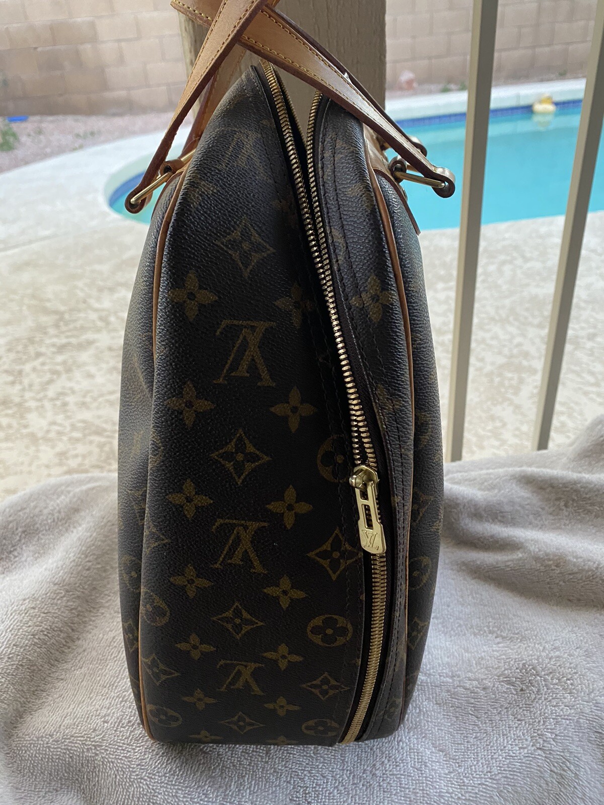 Louis Vuitton Excursion Bag Brown Canvas - image 5