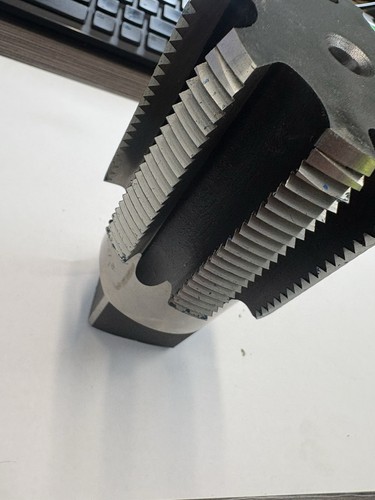 TMX  2-1/2-8 NPT HSS 8 FLUTES RH Pipe Threading Cutting Tap  New 5-764-011 - Foto 7 di 8