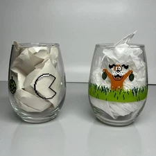 Retro Nintendo Pac-Man & Duck Hunt Beer Glass Set of 2 – 8-Bit Pixel Gaming Gift