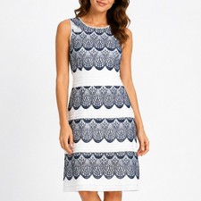 BCBGMAXAZRIA Lace Dress Size 6 Navy Blue White Scalloped Lace Tiered Sheath