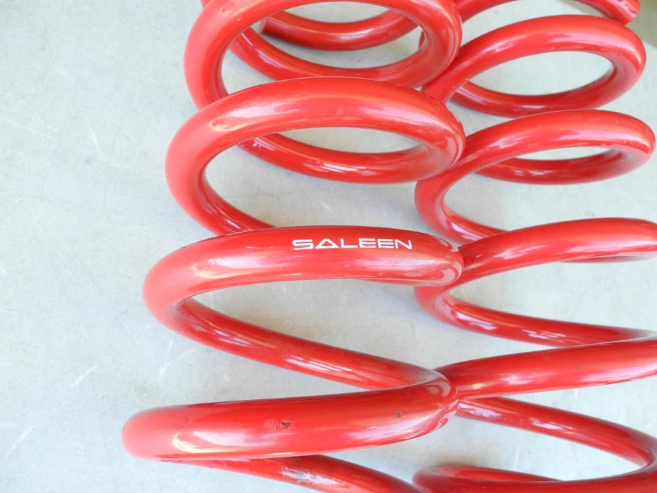 Saleen Performance 后降压弹簧 适合 15-23 福特野马 带 Magneride 全新 — 第 3/4 张图片