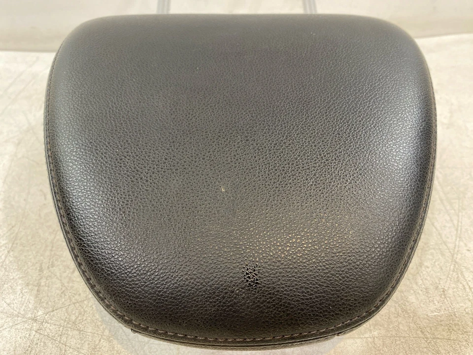 Reposacabezas de cuero para asiento delantero izquierdo Nissan Rogue 2017-2020 envío gratuito Foto 2 de 4