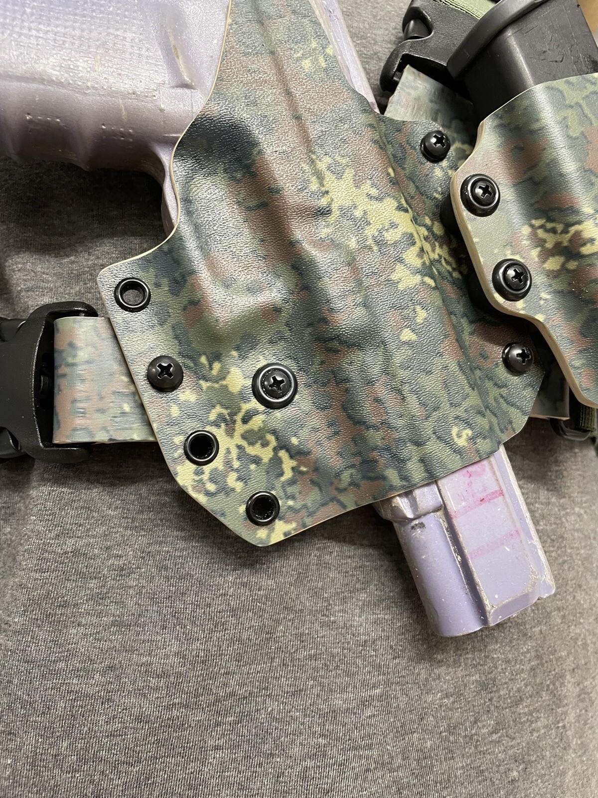 Custom Made Flecktarn Camo Kydex Chest Holster Rig For Glock 20,21,40