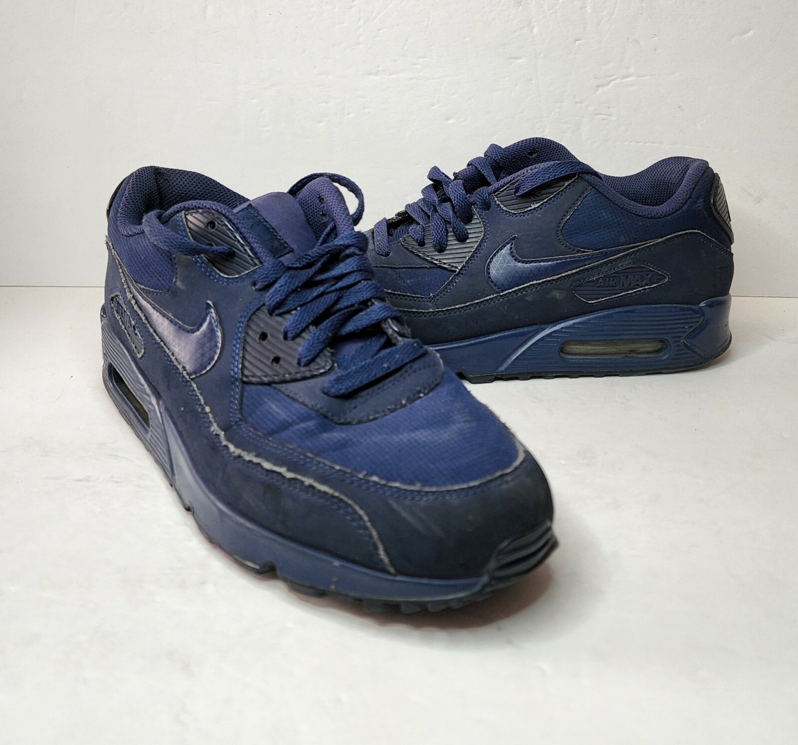 ミッドナイ Nike 90 エッセンシャル ネイビー 31cmの通販 By Maru ナイキならラクマ ナイキ エア マックス になる