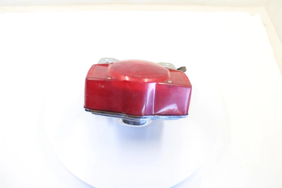 LUZ DE FRENO TRASERA HONDA GOLDWING 1000 GL1000 78 OEM 33701-341-910 Foto 4 de 4