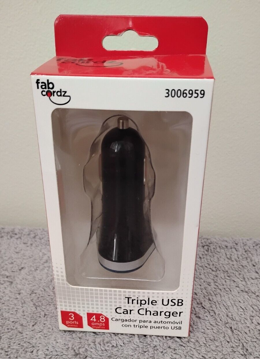 2 PK TRIPLE USB CAR CHARGER W/ 4.8 AMPS # 3006959 NEW. (03)