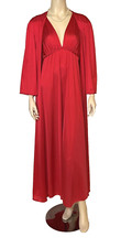 Vintage Vanity Fair RED peignoir nightgown set Full bottom sweep 94" size Medium