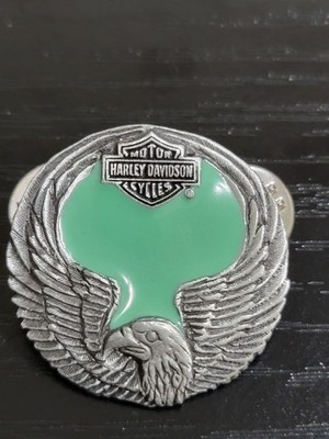 Rare Vintage 1998 Harley-Davidson flying eagle pin with green enamel