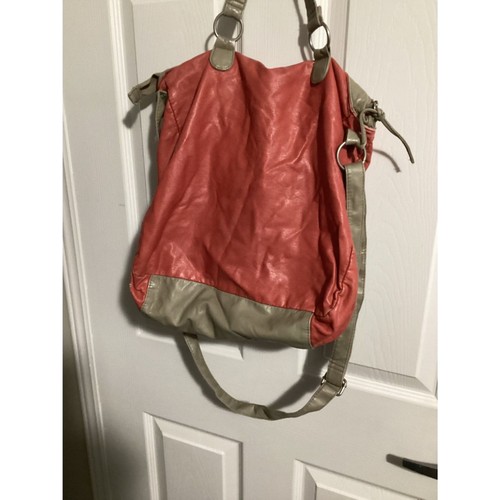 Mudd shoulder crossbody hobo bag pink lot of pockets med - Picture 2 of 2