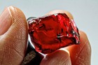 37Ct Natural Mozambique Red Garnet Rhodolite Facet Rough Specimen YHEA51 — photo 2
