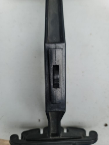 Unbranded 4 Arrow Quiver With Quick Release - Picture 5 of 6