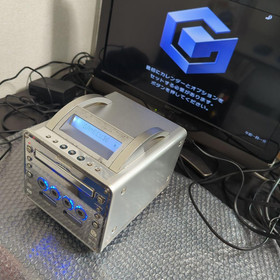Panasonic Q SL-GC10 GameCube DVD Console Silver Junk for Parts