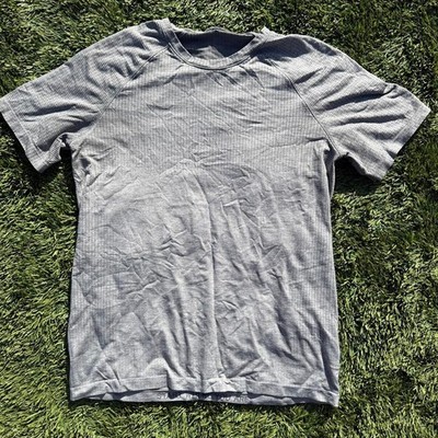 Lululemon Grey Training Gym Shirt Size L Men's