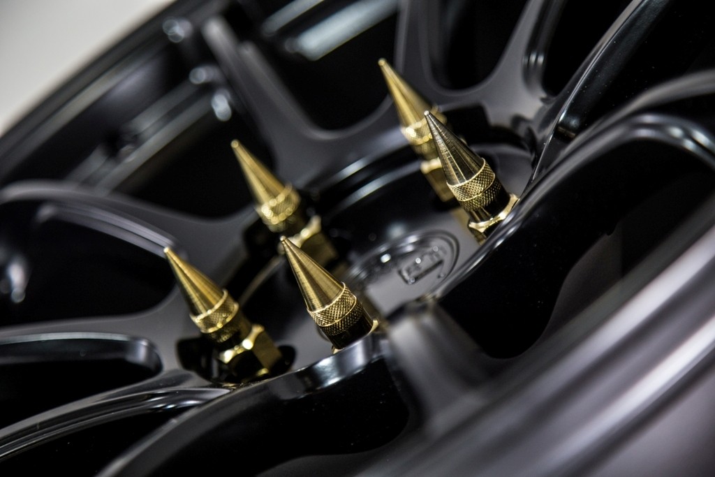 AodHan XT92 12X1.5 Cold Steel Spiked Lug Nuts (Gold Set of 20pc w