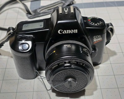 Canon EOS Rebel & Lens - EF 50MM 1:1.8 II Lens EF Mount.