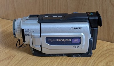 SONY DCR-TRV17 Handycam Camcorder NightShot MiniDV Japanese only