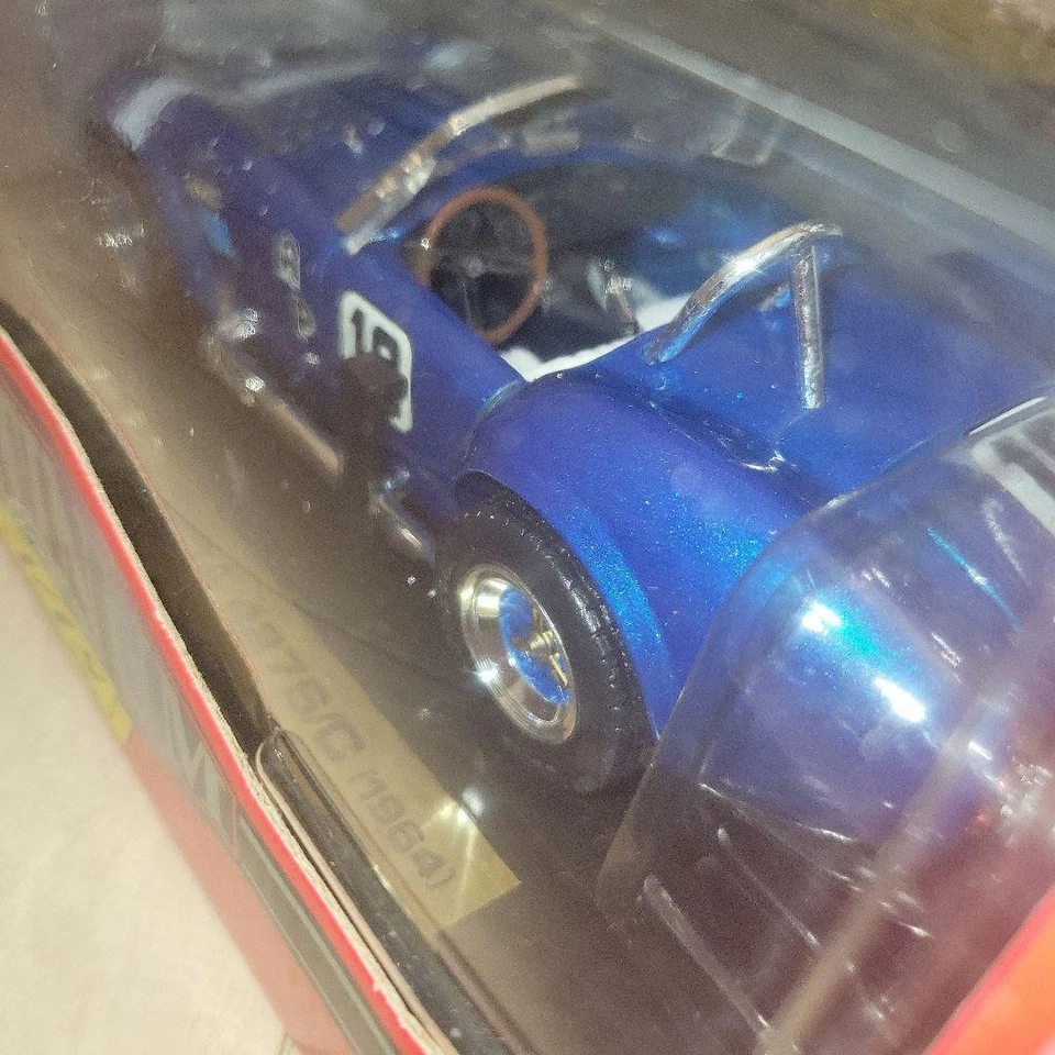 Majorette Platinum Shelby Cobra 427 1964 Scale Model 1 18 Collectible Car - Image 4 of 4