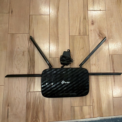TP-Link Archer A6 AC1200 Dual-Band Wireless Gigabit Router, 4 LAN, Black