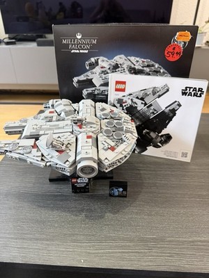 LEGO  Star Wars 75375 Millennium Falcon