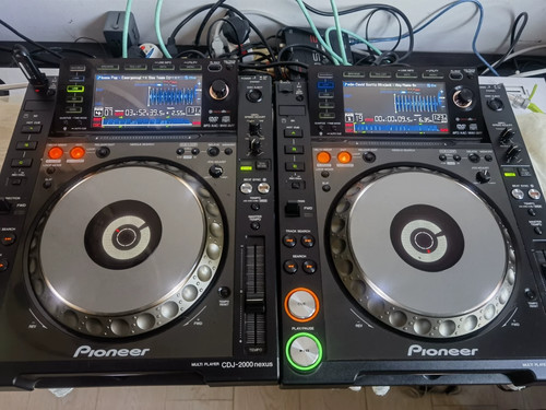 Pioneer CDJ-2000nexus DJ Player Turntable CDJ2000NXS Via DHL or Fedex