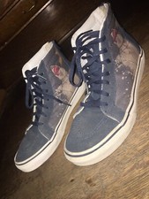 vans off the wall shark design kids sneakers high top SZ 5 US