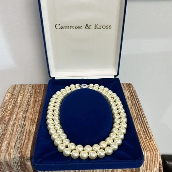 Jbk shop pearl necklace
