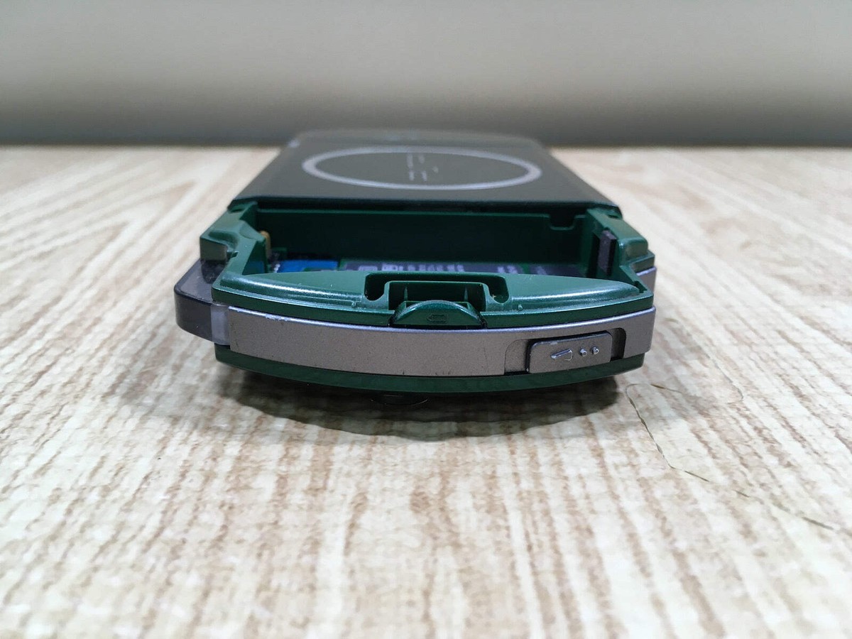 GD6938 Not Working PSP-3000 SPIRITED GREEN SONY PSP Console