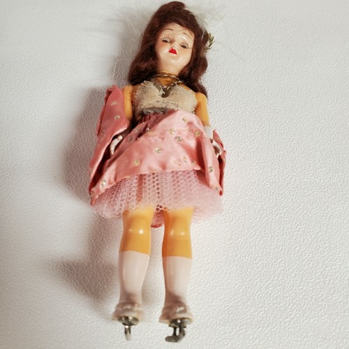 VTG Creepy Doll Ice Skates Open Close Eyes Pink Sequin & Nylon Net 7.5 " - Picture 9 of 11