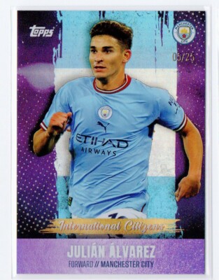 Julian Alvarez /25 Purple 2023 Topps Manchester City International Citizens SSP