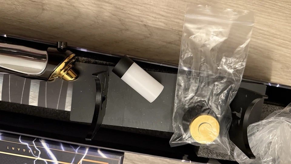 Theory Sabers - Light & Dark Bundle - Grandmaster & Emperor II Hilt Foto 4 de 4