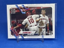 2021 Topps Series 1 Base Card #166 Elbows Only - Los Angeles Angels Mike Trout
