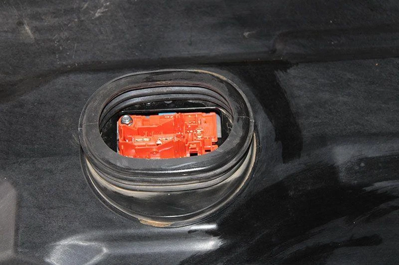 Battery MITSUBISHI OUTLANDER 18 19 20 - Image 3 of 4