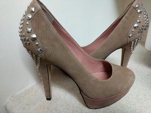 vince camuto gray heels