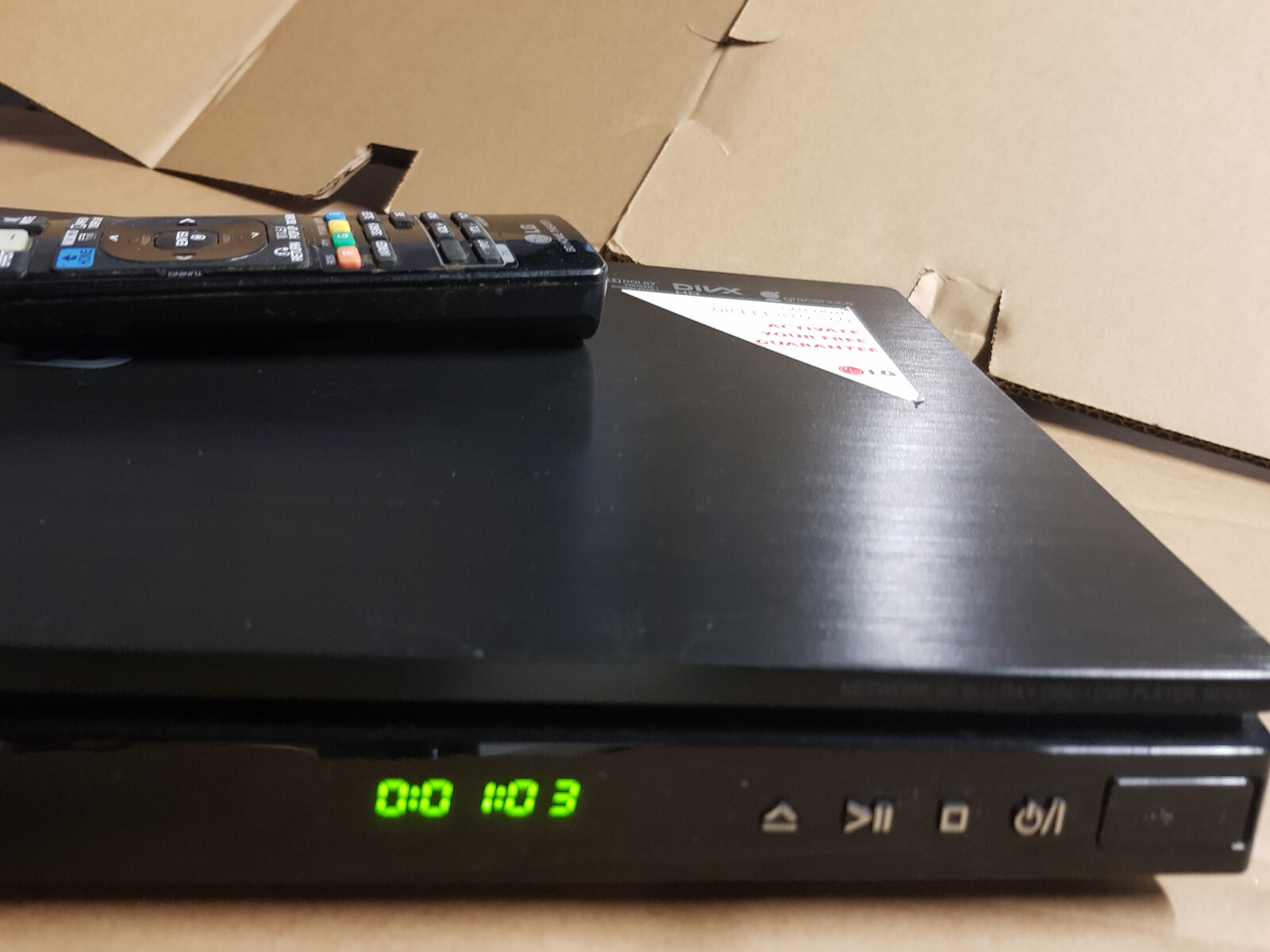 LG BP630 3D Bluray Disc™ Player with LG Smart & WiFi with cables and