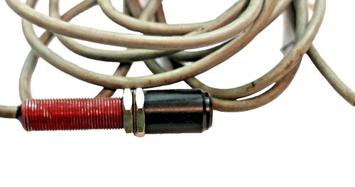 Banner Engineering Model LR400 Photoelectric Optical Proximity Sensor - Picture 2 of 4
