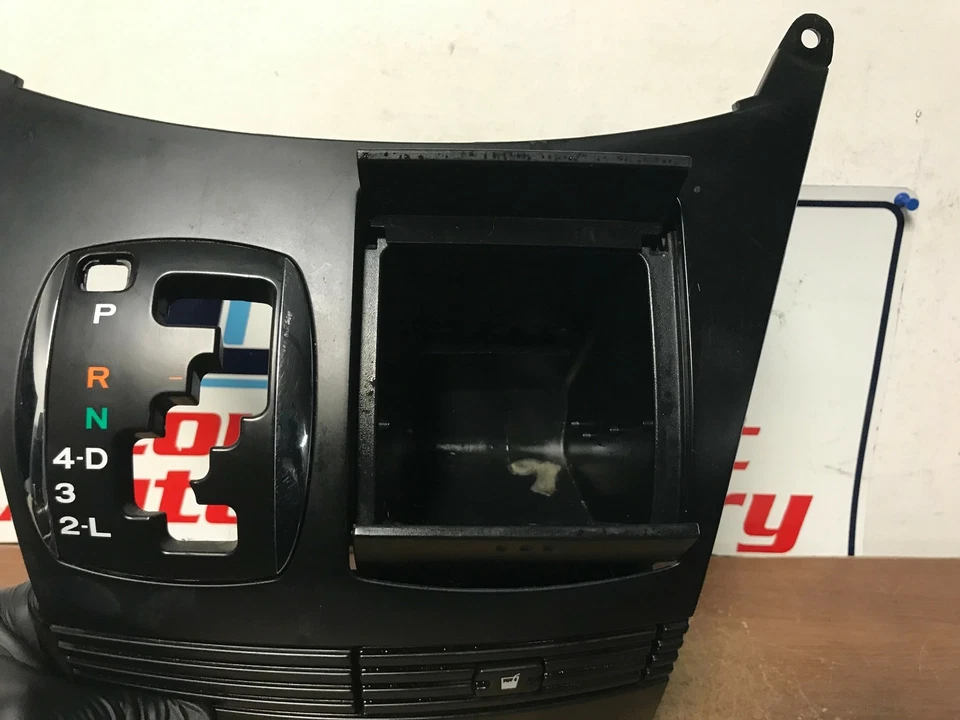 Toyota Sienna 2004 tablero moldura cambio portavasos #9062 Foto 4 de 4