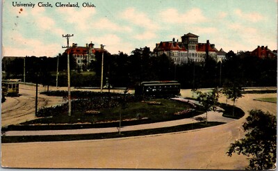 Cleveland Ohio Case Western Reserve University Circle Trolley Postcard     24458