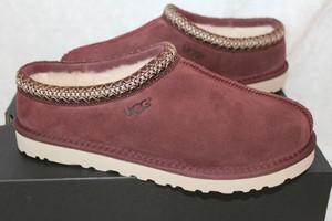 ugg slippers burgundy