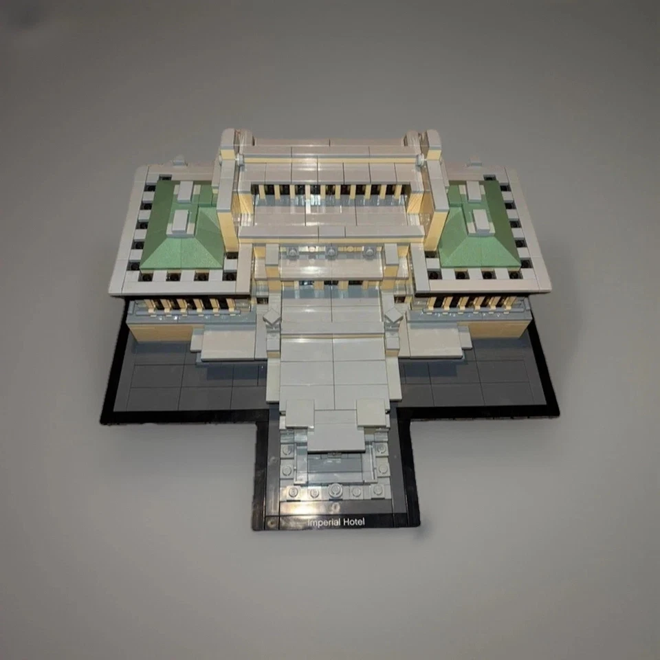 LEGO architecture 21017 Imperial Hotel Tokyo Frank Lloyd Wright complet officiel - Photo 2/2