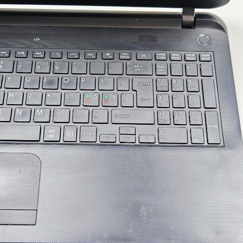 Toshiba Satellite C50-B-1C9 Laptop - 15.6" HD, 4GB RAM, No Accessories - Afbeelding 3 van 9