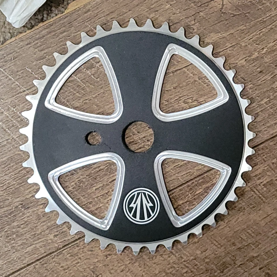 old mid school NOS black Iron cross 43 tooth chain ring gear sprocket bmx bike - Image 4 of 4